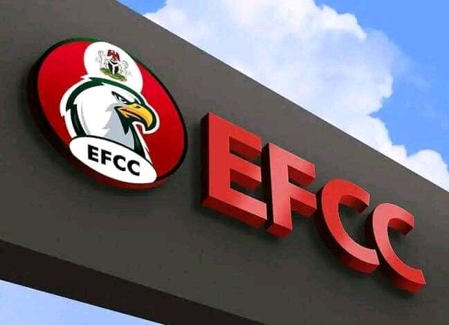 Cin hanci da rashawa shi ne silar rugujewar wutar lantarki a Nijeriya - EFCC